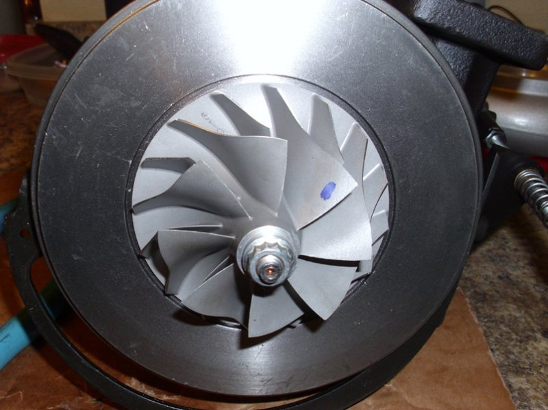 HX40w compressor 81mm x 64mm 001.JPG