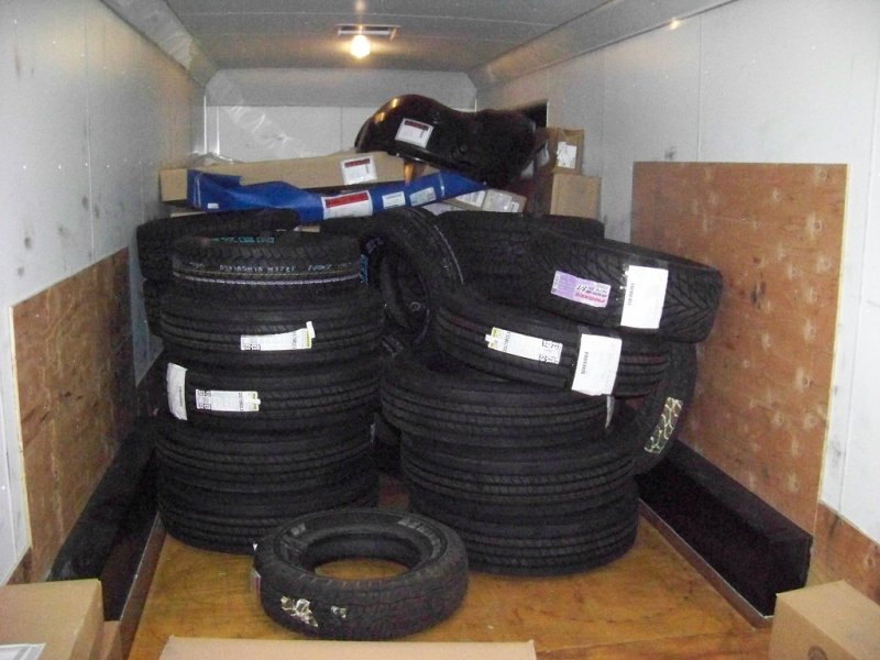 trailertires.jpg